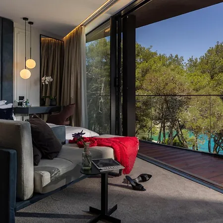 Delightful Hera 5 Bedrooms Breathtaking Views Of The Adriatic Sea Private Cinema Outdoor Heated Infinity Pool Villa